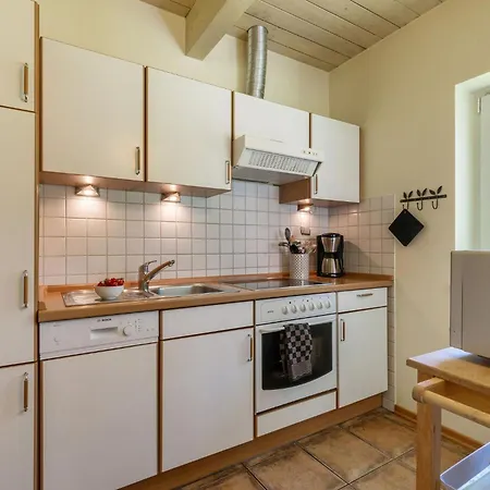 Casa vacanze 4 *